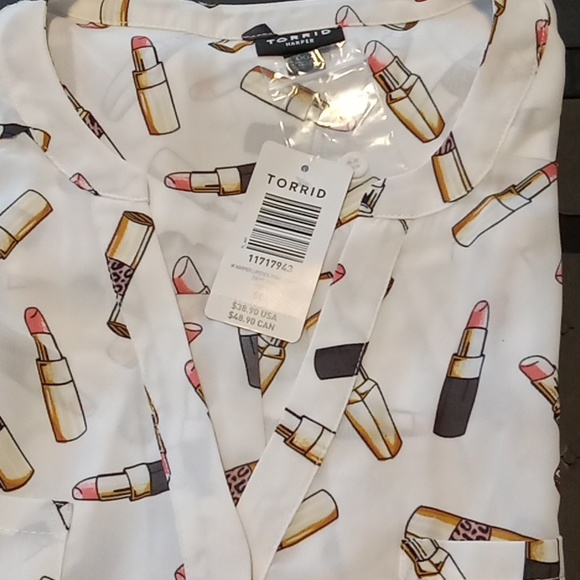 Brand new Torrid Harper, lipstick Print - Picture 5 of 6